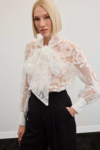 Sateen Floral Patterned Shirt with Scarf - Ecru