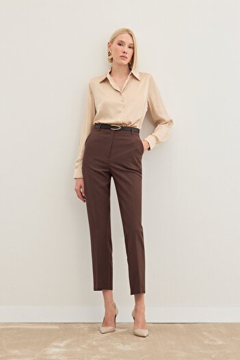 Sateen Belted Trousers - Brown