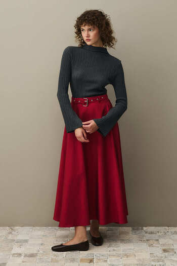 Fahhar Belted Skirt Red