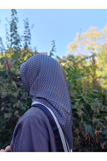 SK Scarfs Vual İpek Desenli İdol Eşarp