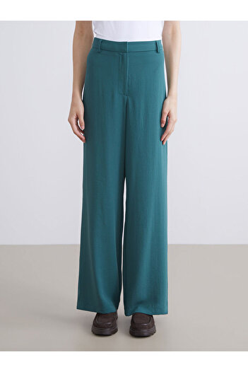 LC Waikiki Standard Fit Wide Leg Women's Trousers
