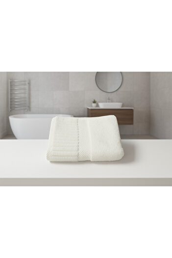 Truva Grup Set of 4 Truva Rio Towels - 100% Cotton, 750 g/m2, 2x (50x90 cm) + 2x (70x140 cm)