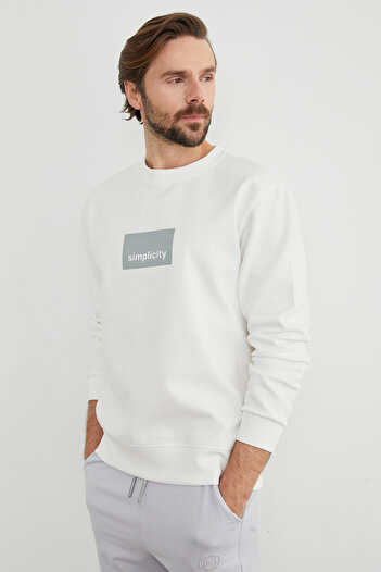 Fulla Moda Simplicity Letter Print Crew Neck Sweatshirt