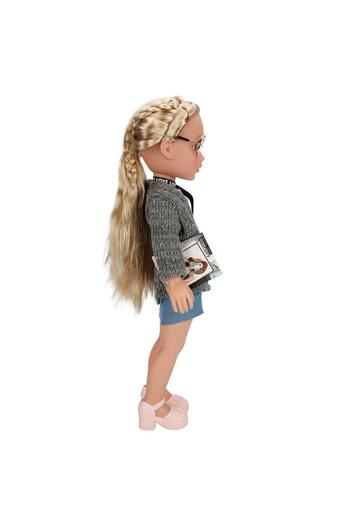 Sunman Alyss Fashion Doll in Casual Wear