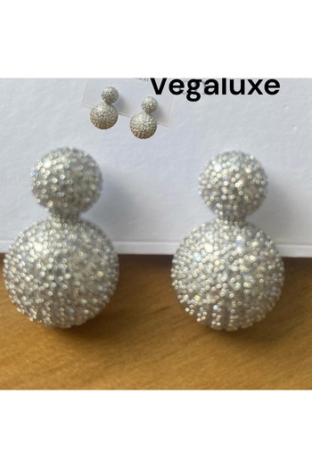 VEGALUXE Stylish Earrings with Steel Balls
