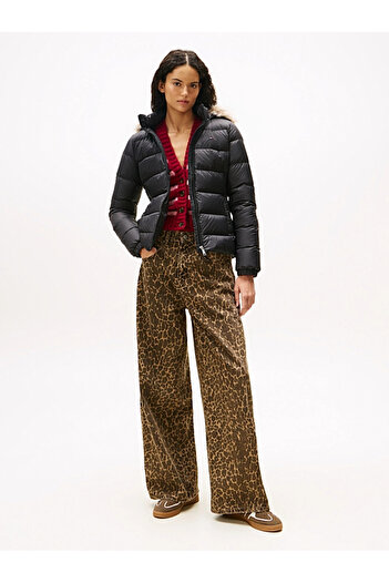 Tommy Hilfiger DW0DW18312 Černá látka