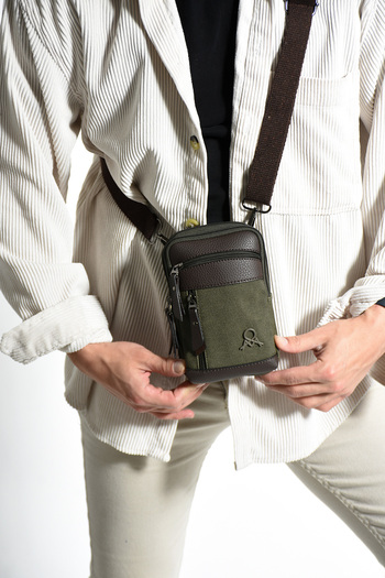 MEGA BAG M 420 Multi-Compartment Small Daily Shoulder / Crossbody Bag