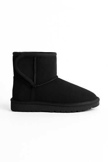 Zilvana Girl's Black Regular Length Banded Fur Winter Boots