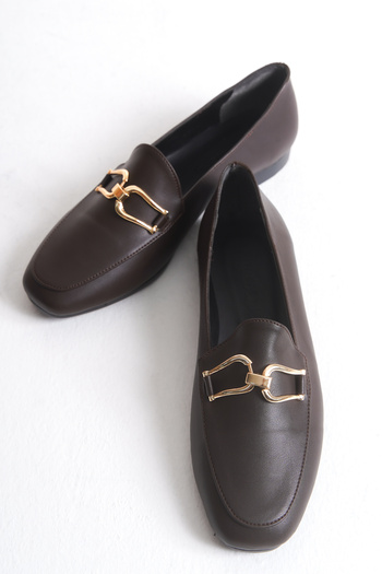 Shoesers Women's Stylish Design Gold Buckle Thin Sole Casual Loafer Shoes