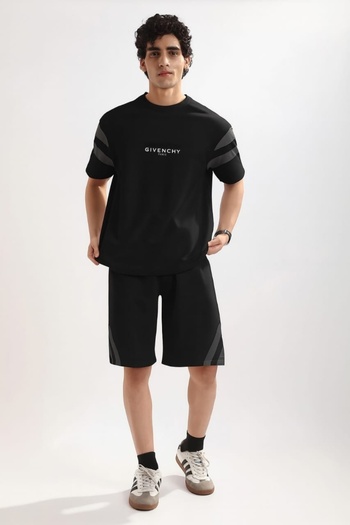 STITCH by MH Givenchy Paris wahite Striped Logo Lounge Set