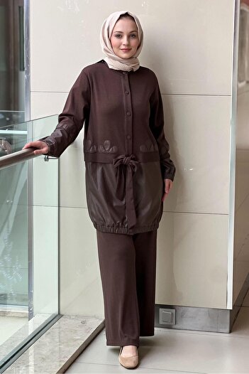 Ghisa Knitwear Leather Combination Belted Tunic Trousers Set