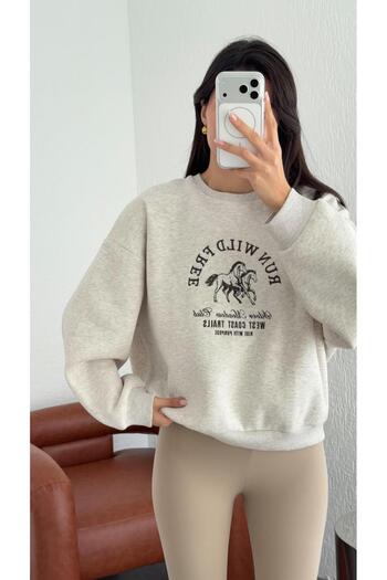HAZELANNA Run Wild Free Sweatshirt