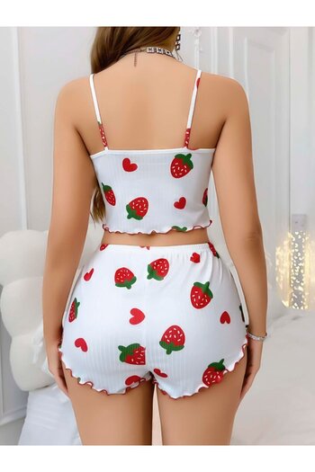 levvas Women's White Strawberry Patterned Shorts Pajama Set 5053