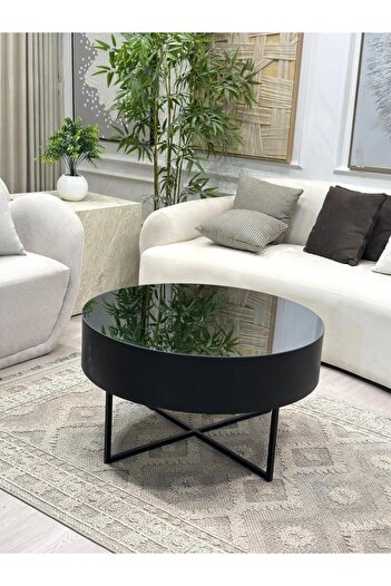 Zahra Alfkhama Coffee Table with Mirror Surface and Iron Base in Black