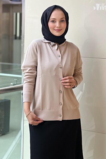 Ghisa Mercerized Cardigan with Stone Bow Detail on the Collar