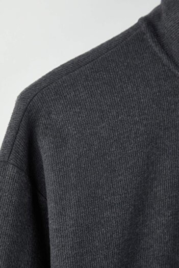 Trendyol Collection Антрацит Новий Oversize/Широкий крій Світшот з щіткою та стоячим коміром TMNAW26SW00014