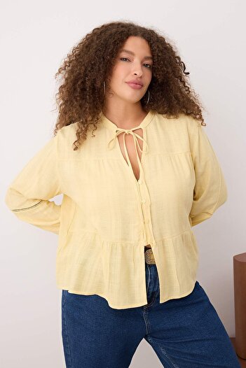 Trendyol Curve Yellow Cotton Textured Fabric Lace on Sleeve Regular Normal Fit Woven Shirt Tbbaw26Ax00013