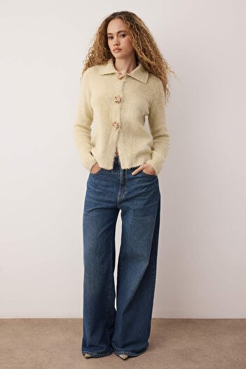 Trendyol Collection Stone Rose Button Detailed Boucle Yarn Knitwear Cardigan Twoaw26Hi00109