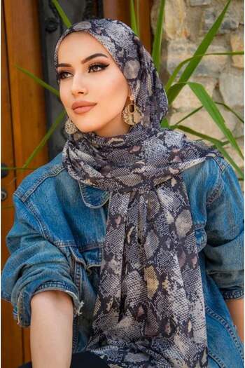 Aişe tesettür Gray Snake Patterned Bonnet Ready Shawl