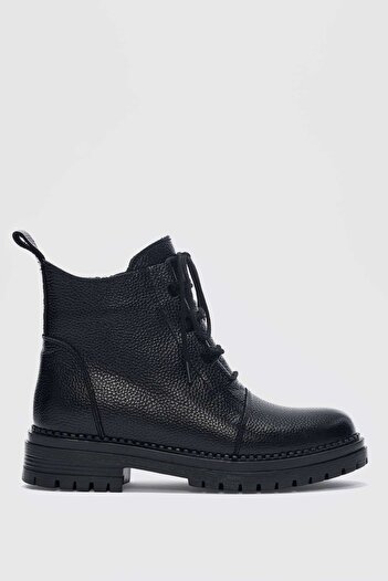 selinshoes Matilda Genuine Leather Women's Zippered Boots with Lacing Accessories - Black