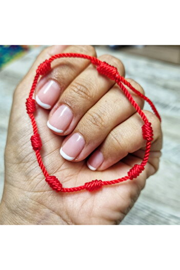 Wild Bracelets Adjustable bracelet for adults/children, with Tibetan knots, deep red cord