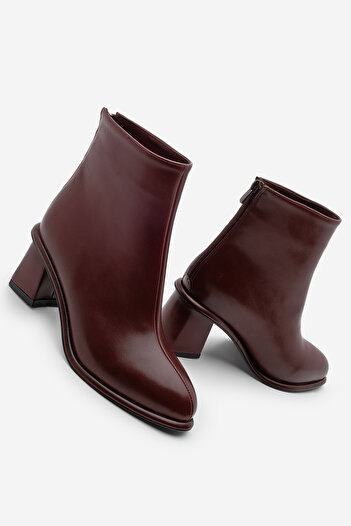 Marjin Women's Pointed Toe Back Zipper Stitching Detail Thick Heeled Boots Atirya Claret Red