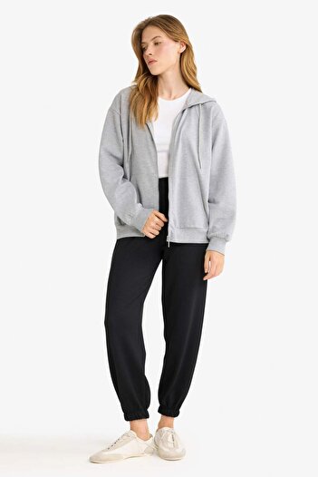 DeFacto Jogger Fit Basic Straight Pocket Sweatpants G2140Ax25Au