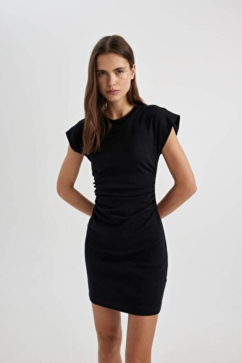 DeFacto Bodycon Yuvarlak Yaka Penye Yarasa Kollu Mini Elbise C4513AX24SP