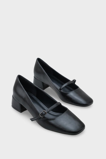 Capone Outfitters Elyn Short Heeled Blunt Toe Strappy Mary Jane Women's Shoes