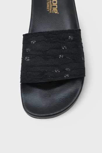 Capone Outfitters Maurise Women's Slippers