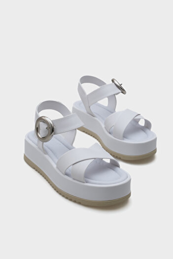 Capone Outfitters Dolly Cross Strap Comfort Buckle Wedge Heeled Women's Sandals