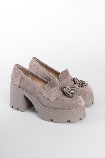 Capone Outfitters Дамски мокасини с високи подметки с пискюли