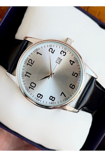 Weluxa Silver Color Case and Dial Leather Band Classic Men's Wristwatch with Calendar