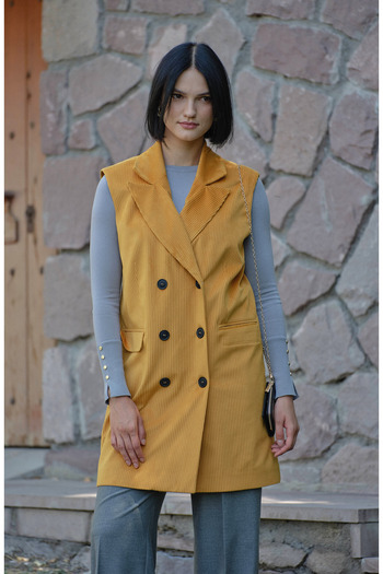 Fatma Atasoy Velvet Mustard Dad Vest