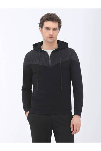 Kip Hooded Black Sweatshirt