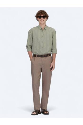 Kip Dark Mink Woven Jogging Fit Casual Cotton Blended Trousers