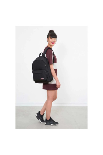 Eastpak Unisex batoh Out Of Office EK00076777H1