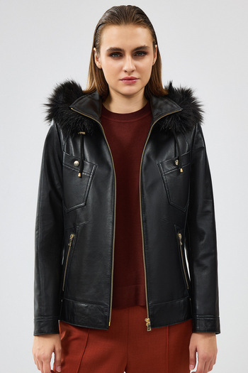 Derimod Meggy Women's Black Leather Jacket - Hooded and Furry, Regular Fit 24Wge52101M