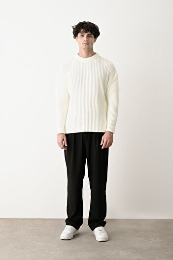 İLKCET MODA Ανδρικό πουλόβερ Oversize εκρού χοντρό κορδόνι