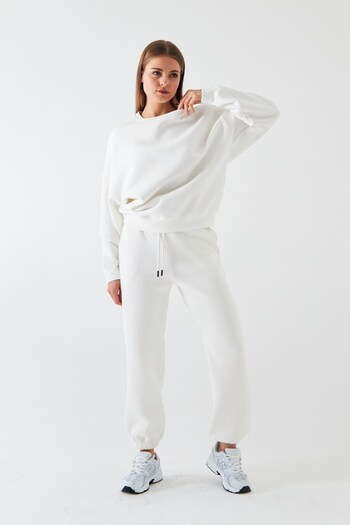The Champ Clothing Unisex Oversize Tracksuit Set Basic White – Crew Neck, Elasticated Legs, 3-Thread Fleece