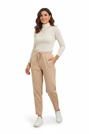ESPİNA Women's Stretchy Fabric Carrot Leg Loose Knitted Scuba Ecru Baggy Trousers
