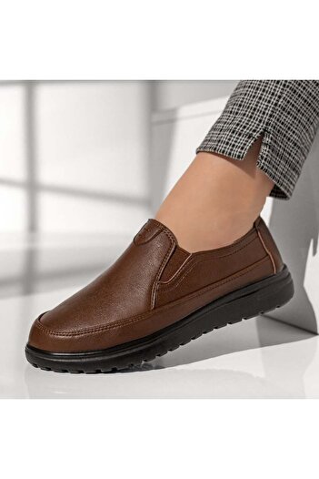 BMoD Women's brown casual shoes with an elastic material insert MOD13073