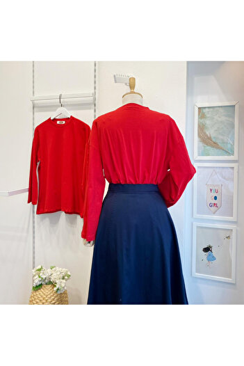 Faya Boutique Red Flowy Basic Blouse