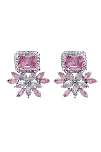 Avant-Garde Paris Dainty Light Pink Floral Stud Earrings