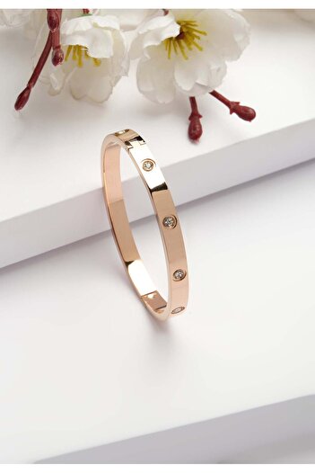 Avant-Garde Paris Diva Collection Sleek Bangle