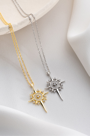 Two Arts Jewelry 925 Ayar Gümüş Güneş ve Yıldız Zirkon Taşlı Kolye – Zirkon Taşlı – Kadın