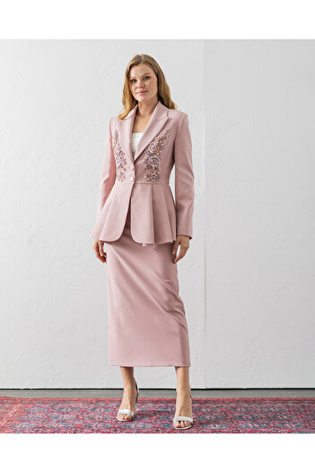 VUNTAL Hand Embroidered Volanli Blazer and Skirt Two-Piece Set