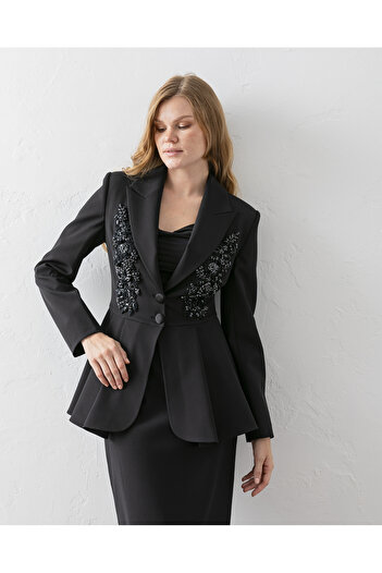 VUNTAL Hand Embroidered Volanli Blazer and Skirt Two-Piece Set