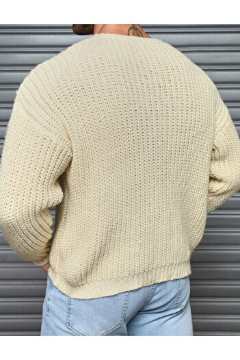SHEIN MANFINITY sweater, cream