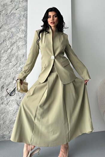spirituel Women's Two-Piece Suit Stylish Button Detail Stand Collar Blazer Jacket Long Bell Skirt Set